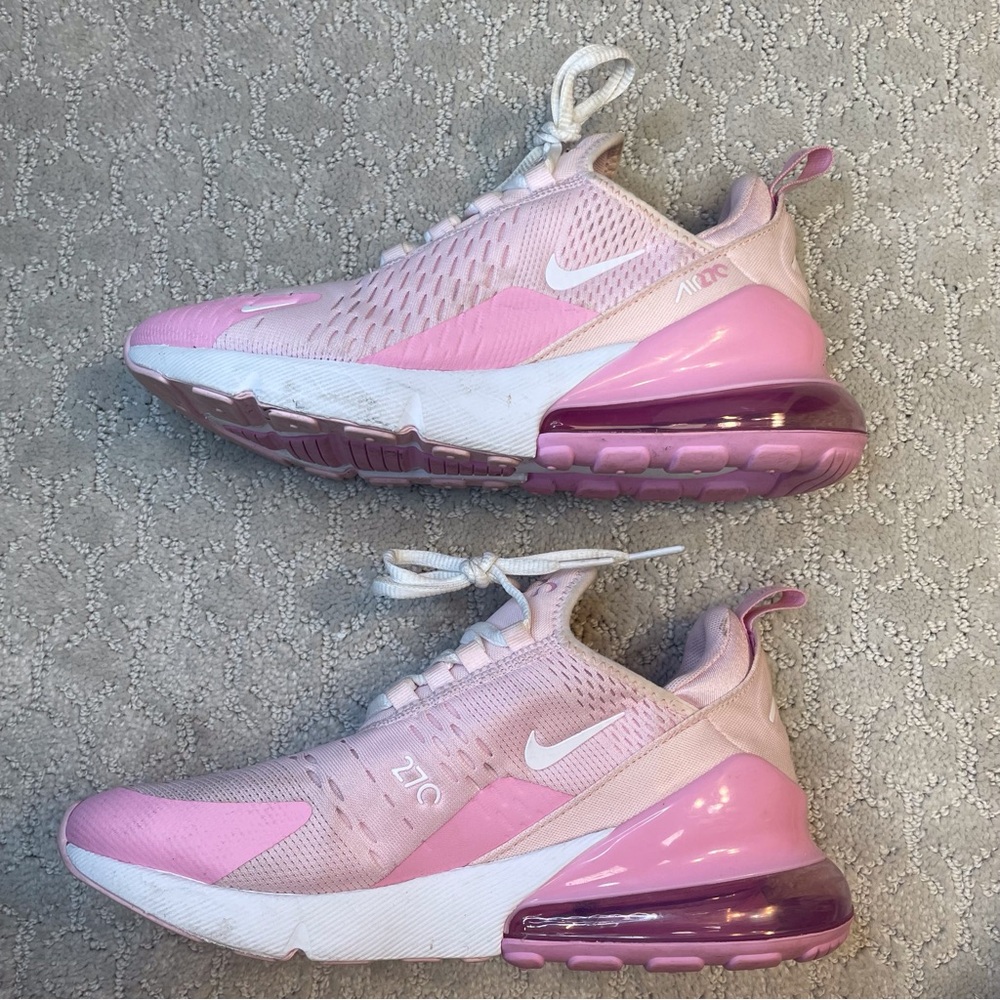 Nike Air Max 270 in Pink - Picture 5 of 8